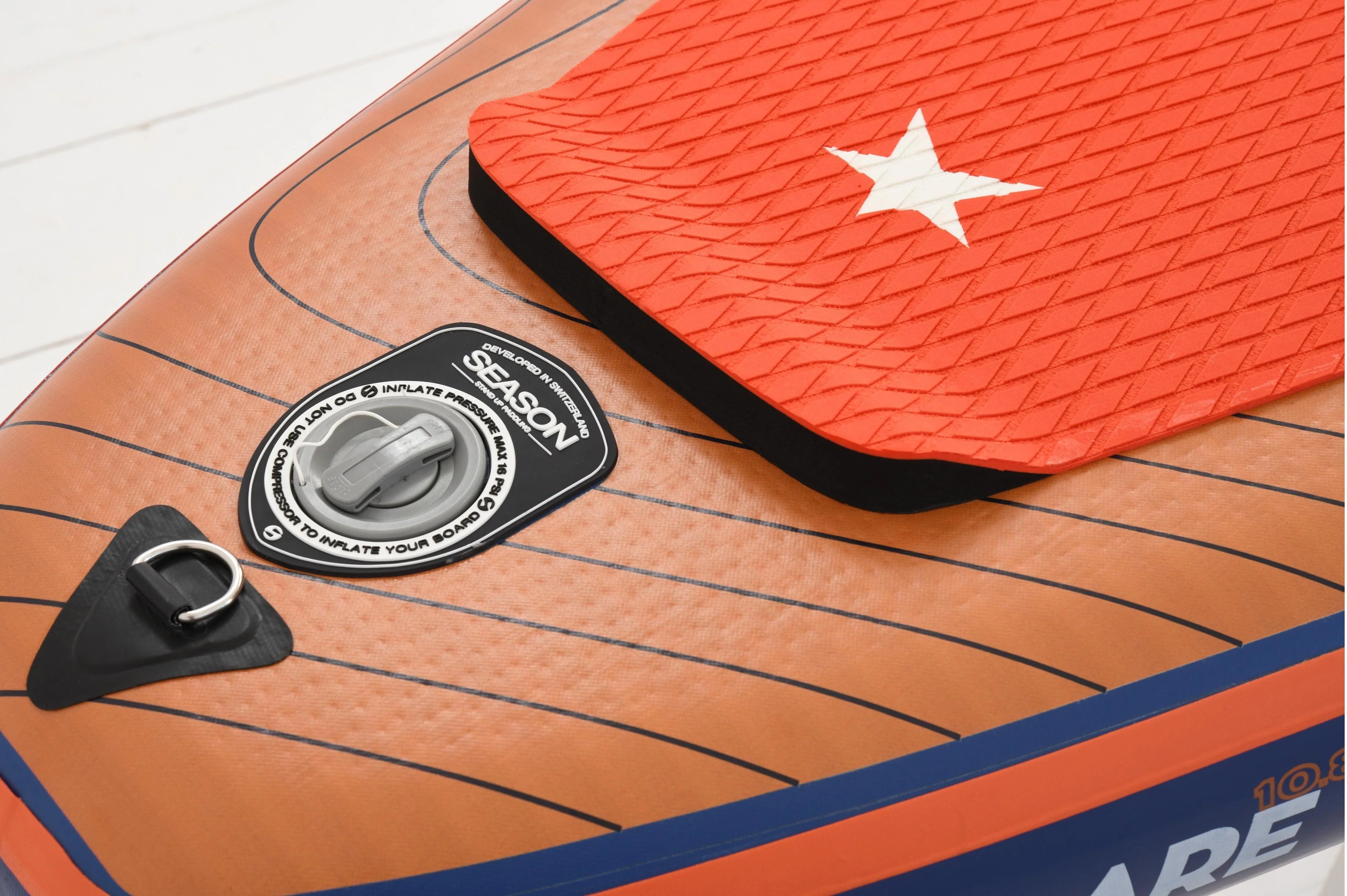 2025 Flare 10.8 Tabla de SUP hinchable – ligera y estable, construcción Woven Dropstitch, accesorios incluidos en mochila
