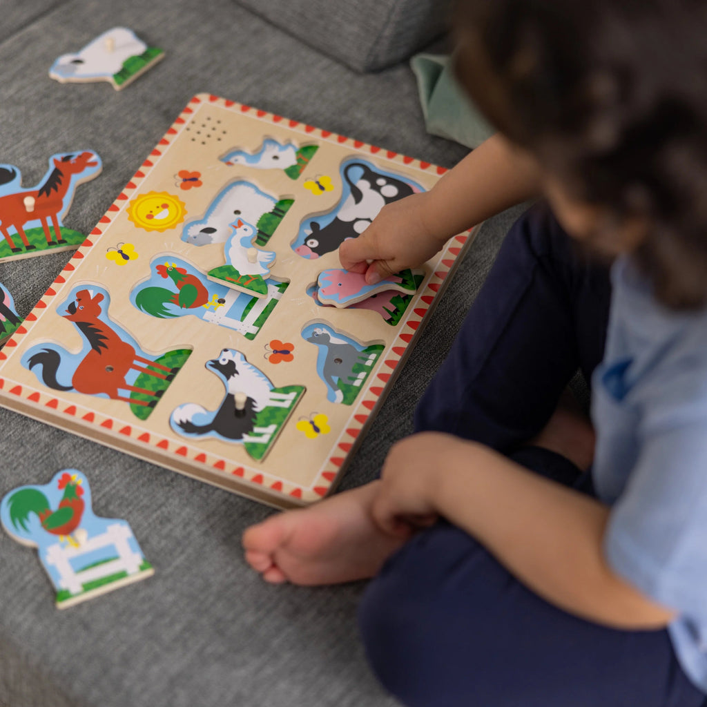 Melissa & Doug Rompecabezas Sonoro de Animales de Granja – Rompecabezas de Madera con Clavijas y Efectos de Sonido (8 piezas)