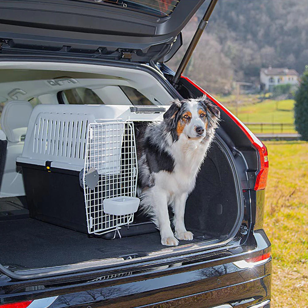 2025 Atlas – Transportín para mascotas, seguro, ventilado y conforme a la normativa IATA. Para coche, tren, barco y avión. Ruedas y kit de rejilla opcionales