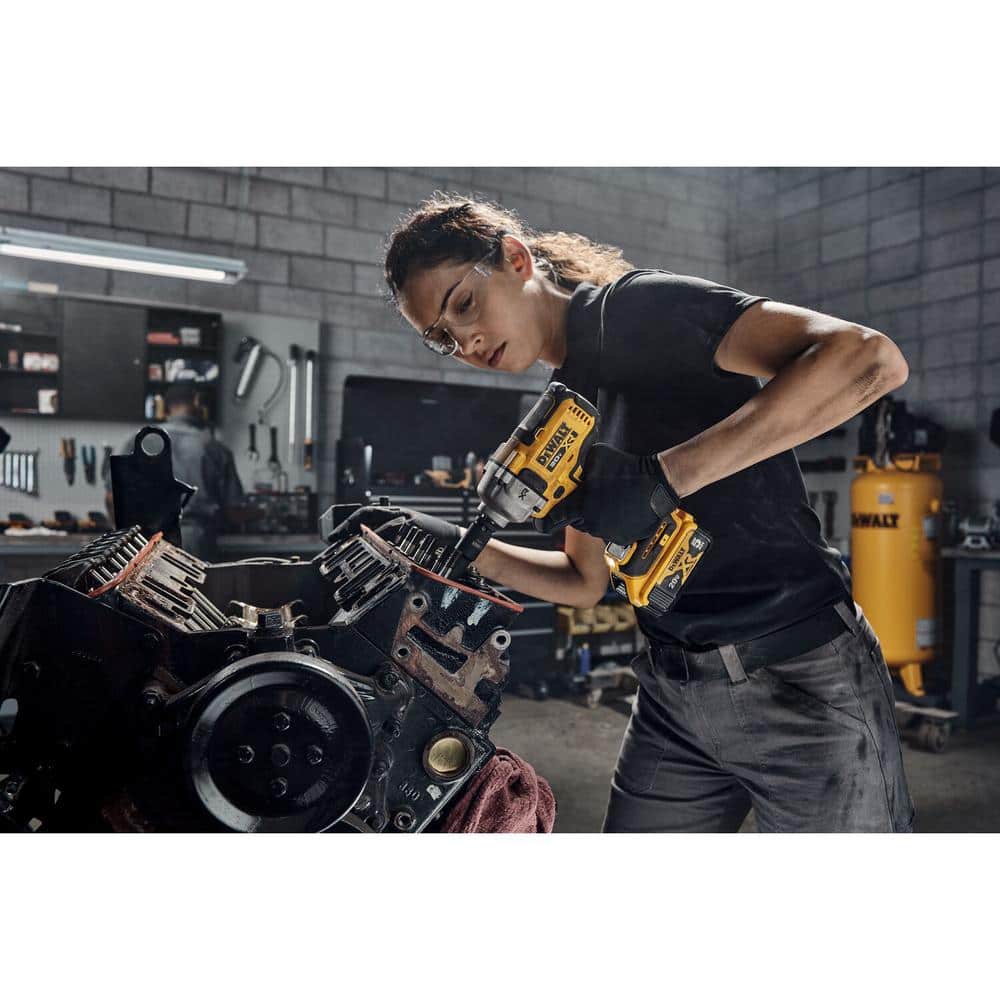 2025 Llave de Impacto Inalámbrica 20V MAX XR de 1/2 pulgada (Solo Herramienta) DCF891B