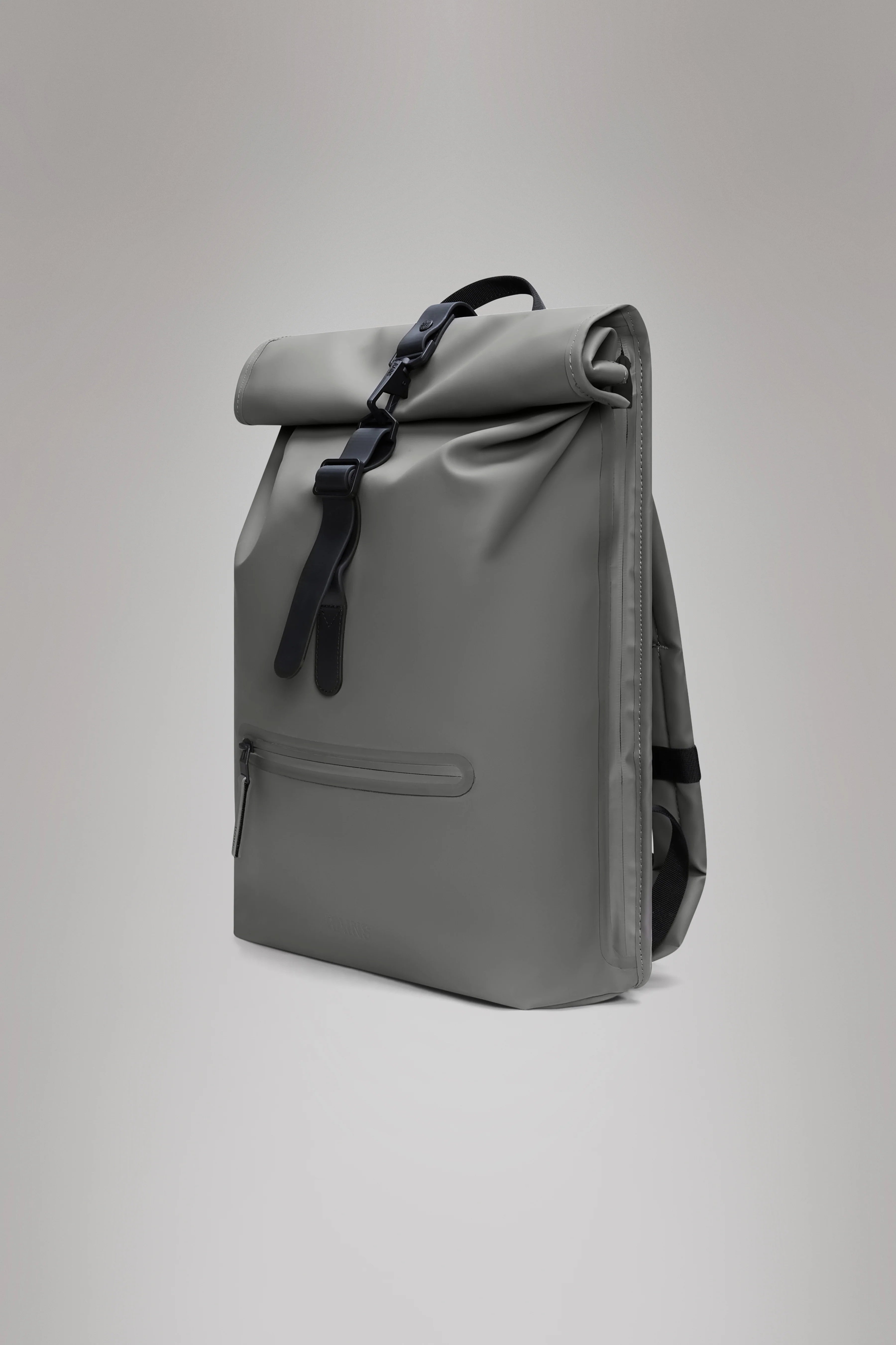 2025 Mochila Rolltop – Mochila Urbana Impermeable con Cierre Enrollable, Compartimento Lateral para Portátil y Correa de Pecho Segura