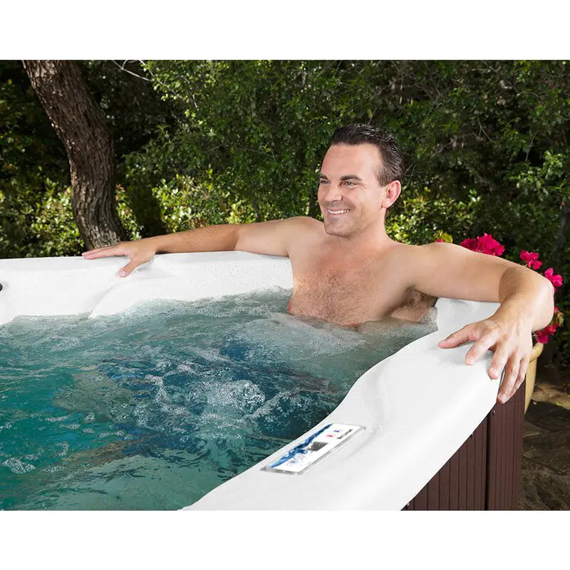 Lifesmart Spas – Spa Plug and Play 110 Voltios, 3 personas, 17 chorros con ozonizador – Color Espresso