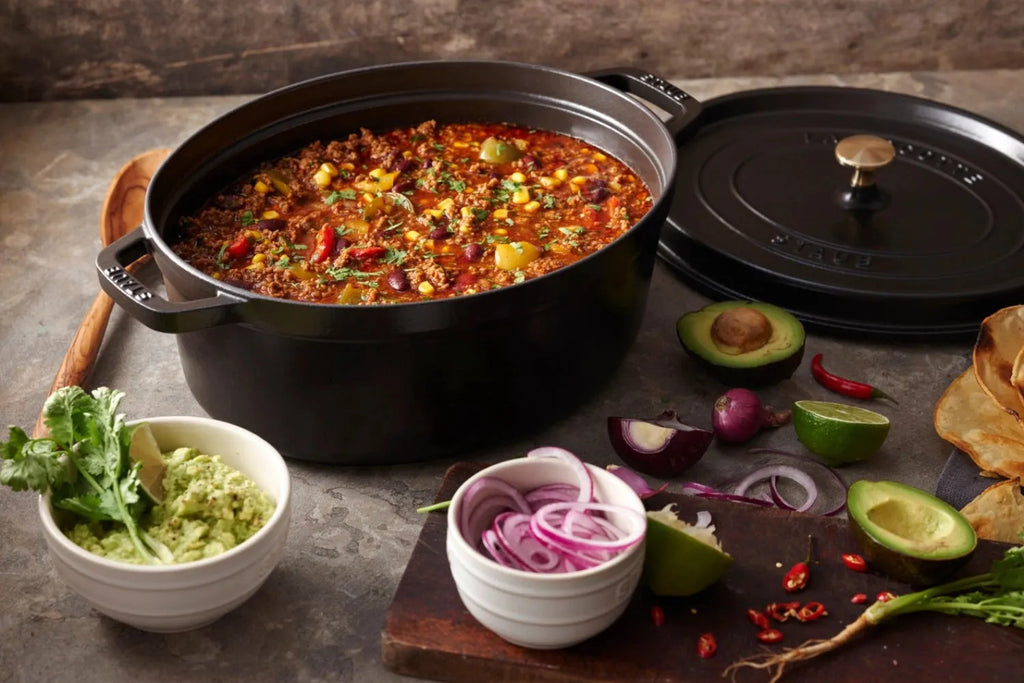 2025 Staub Cocotte Ovalada 12L – Cocotte de Hierro Fundido de Alta Calidad para una Cocción Uniforme de Grandes Platos