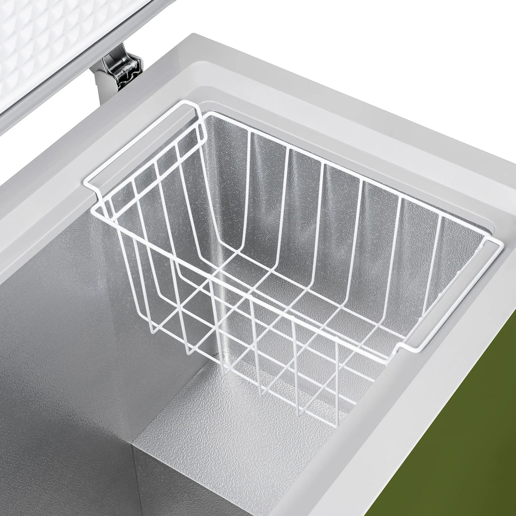 2025 Congelador Vertical Compacto Newair – 6,7 pies³ – Verde Militar