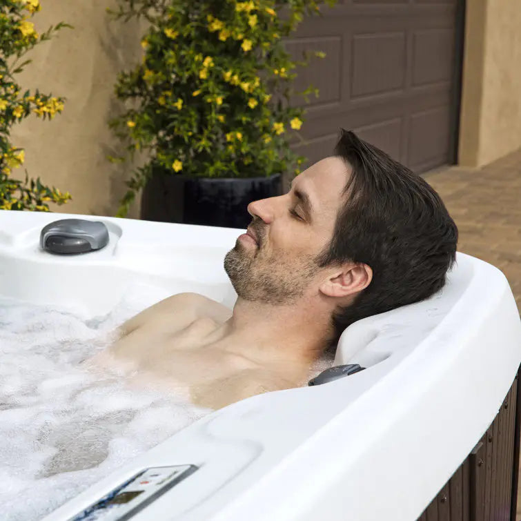 Lifesmart Spas – Spa 230 Voltios, 7 personas, 65 chorros con ozonizador – Color Espresso