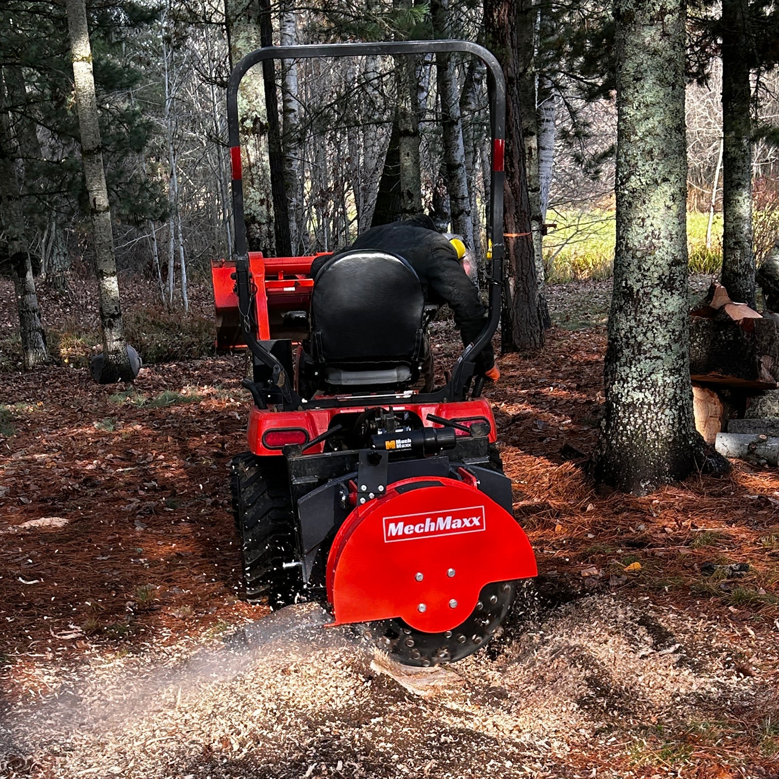 2025 Trituradora de Tocones MechMaxx SG24 – Enganche de 3 Puntos PTO con 34 Dientes de Carburo + Eje PTO Incluido