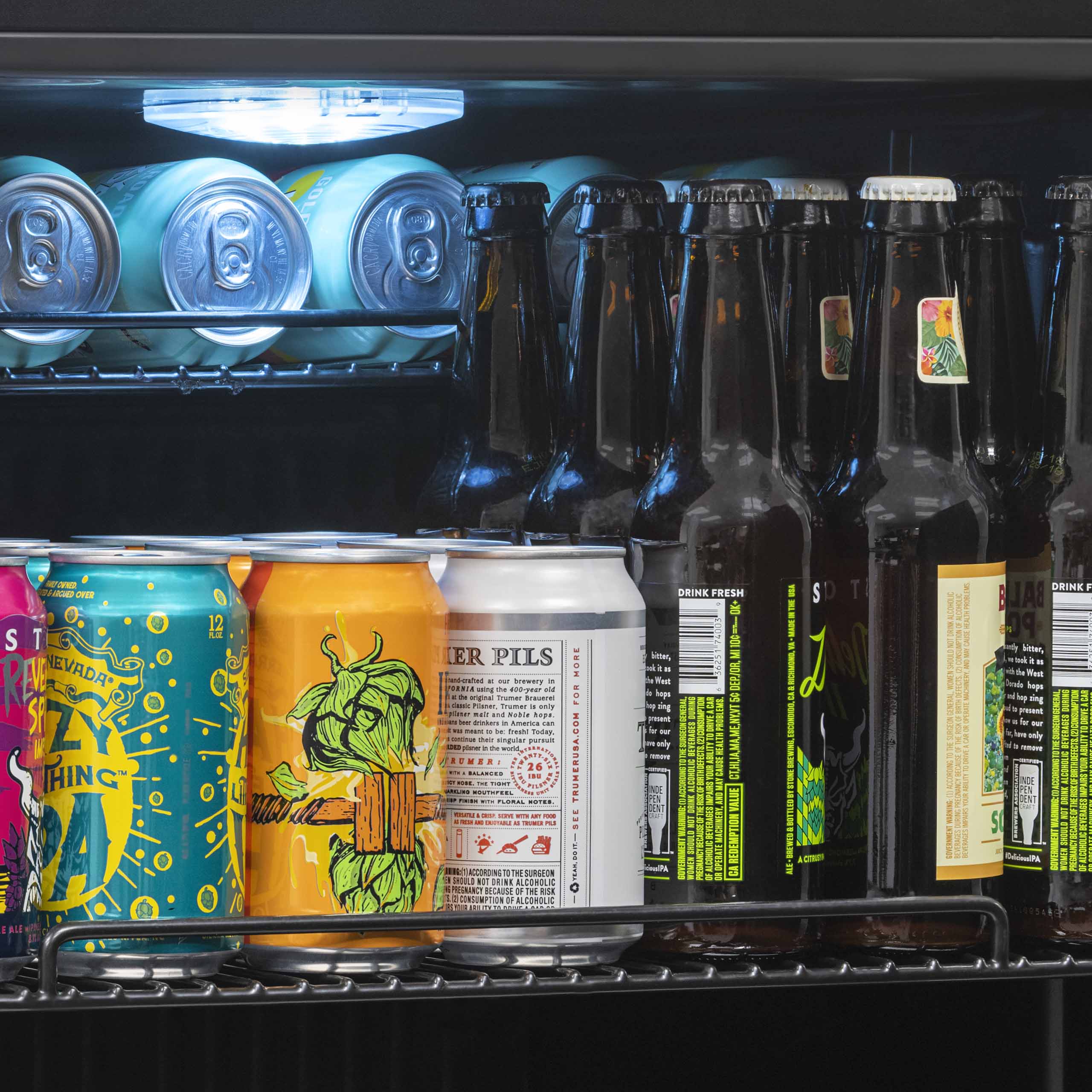 2025 Newair® Refrigerador de Bebidas Independiente en Acero Inoxidable – 160 Latas – 21,3"
