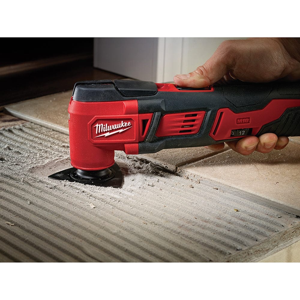 2025 Herramienta Multifunción Milwaukee M18™ – Versatilidad y Potencia para Profesionales