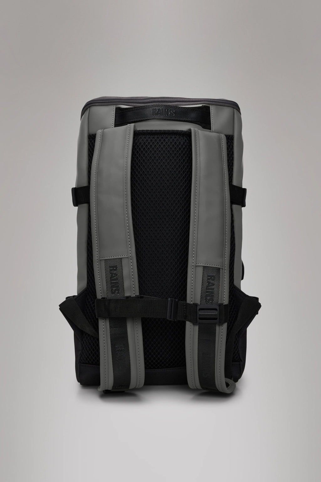 2025 Mochila Trail Cargo – Mochila Versátil y Resistente con Compartimento para Portátil de 13" y Bolsillos Exteriores Adicionales, en Tejido PU Impermeable