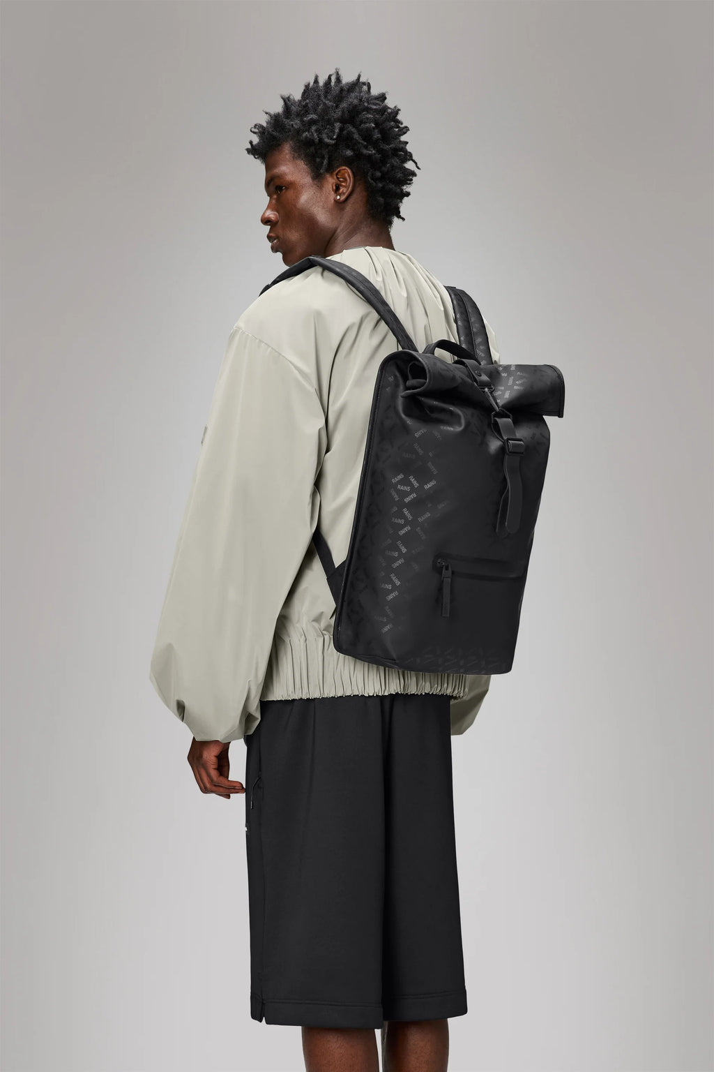 2025 Mochila Rolltop – Mochila Urbana Impermeable con Cierre Enrollable, Compartimento Lateral para Portátil y Correa de Pecho Segura
