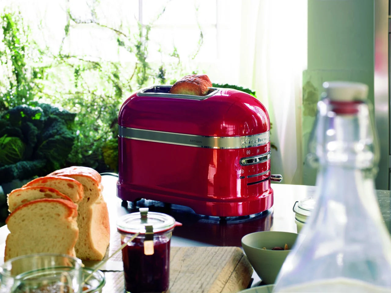 2025 Tostadora Artisan de 2 ranuras KitchenAid 5KMT2204
