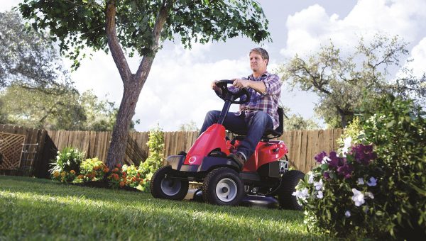 2025 Cortacésped de Montar Troy-Bilt TB30 382cc de 30 Pulgadas 6 Velocidades Premium para