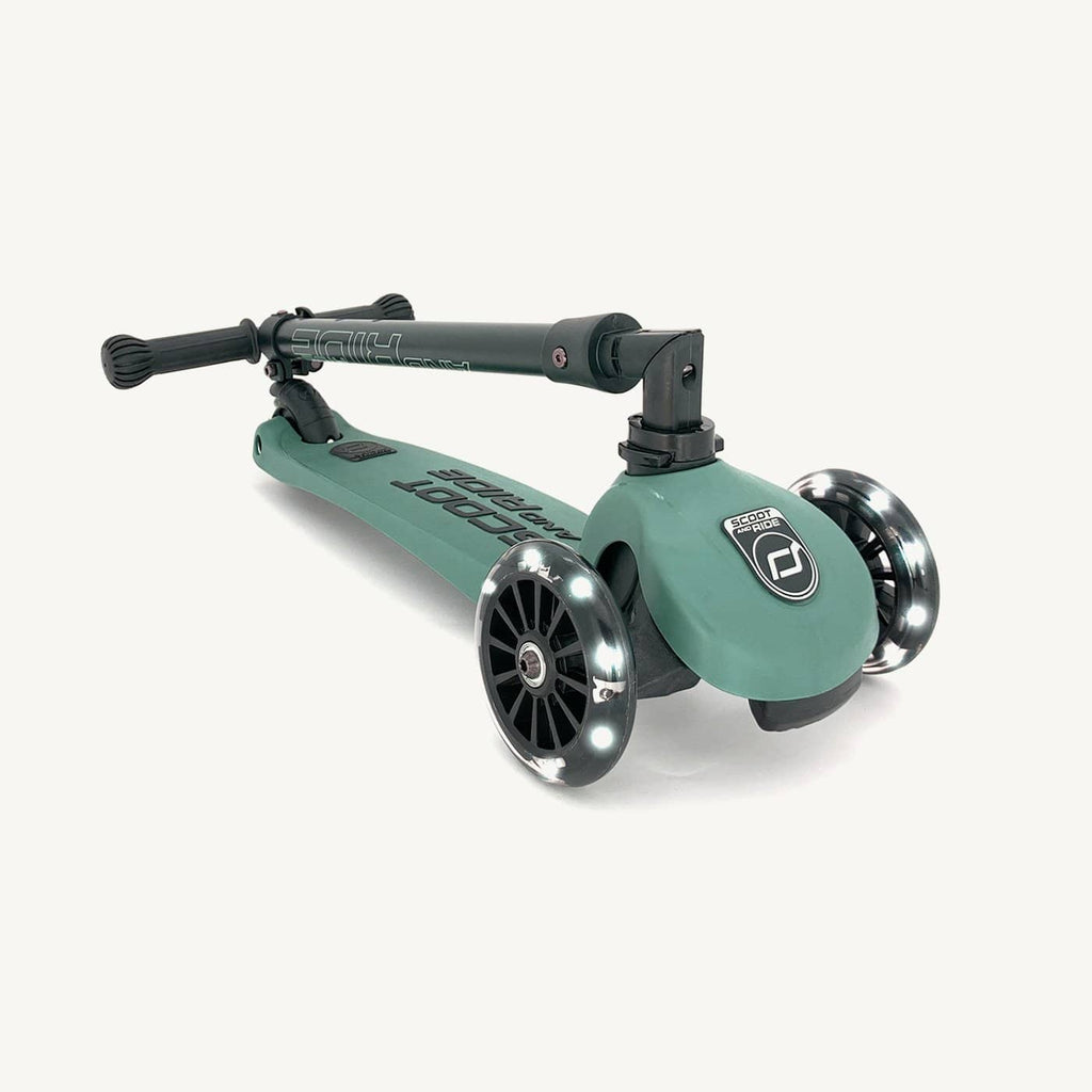 2025 Scoot and Ride Patinete – Highwaykick 3 LED – Forest
