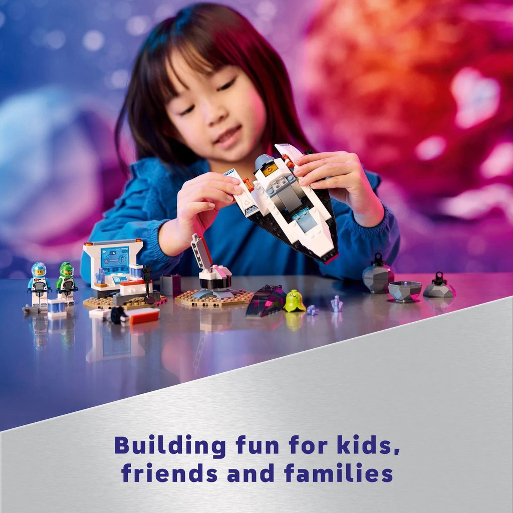 Set de Construcción LEGO City Nave Espacial y Descubrimiento de Asteroides, Regalo para Niños de 4 Años en Adelante que Aman el Juego de Imaginación, Incluye 2 Minifiguras de Tripulación Espacial, Alienígena, Cristales y Grúa, 60429