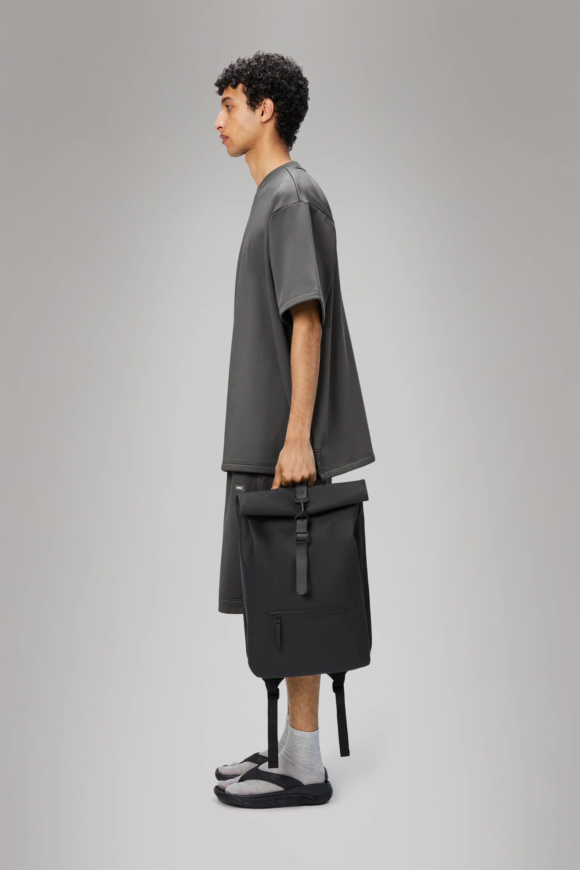2025 Mochila Rolltop – Mochila Urbana Impermeable con Cierre Enrollable, Compartimento Lateral para Portátil y Correa de Pecho Segura