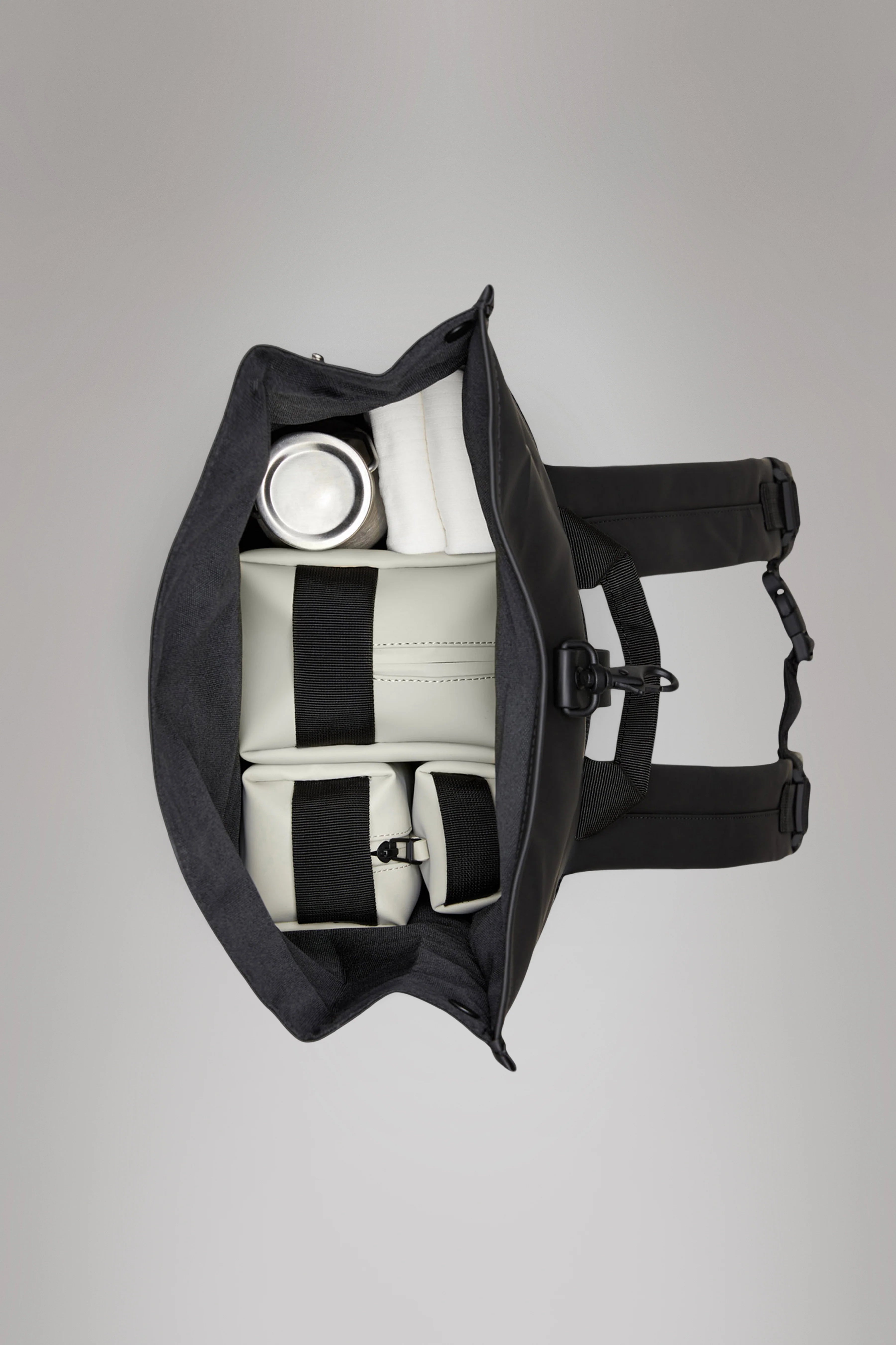 2025 Mochila Rolltop – Mochila Urbana Impermeable con Cierre Enrollable, Compartimento Lateral para Portátil y Correa de Pecho Segura