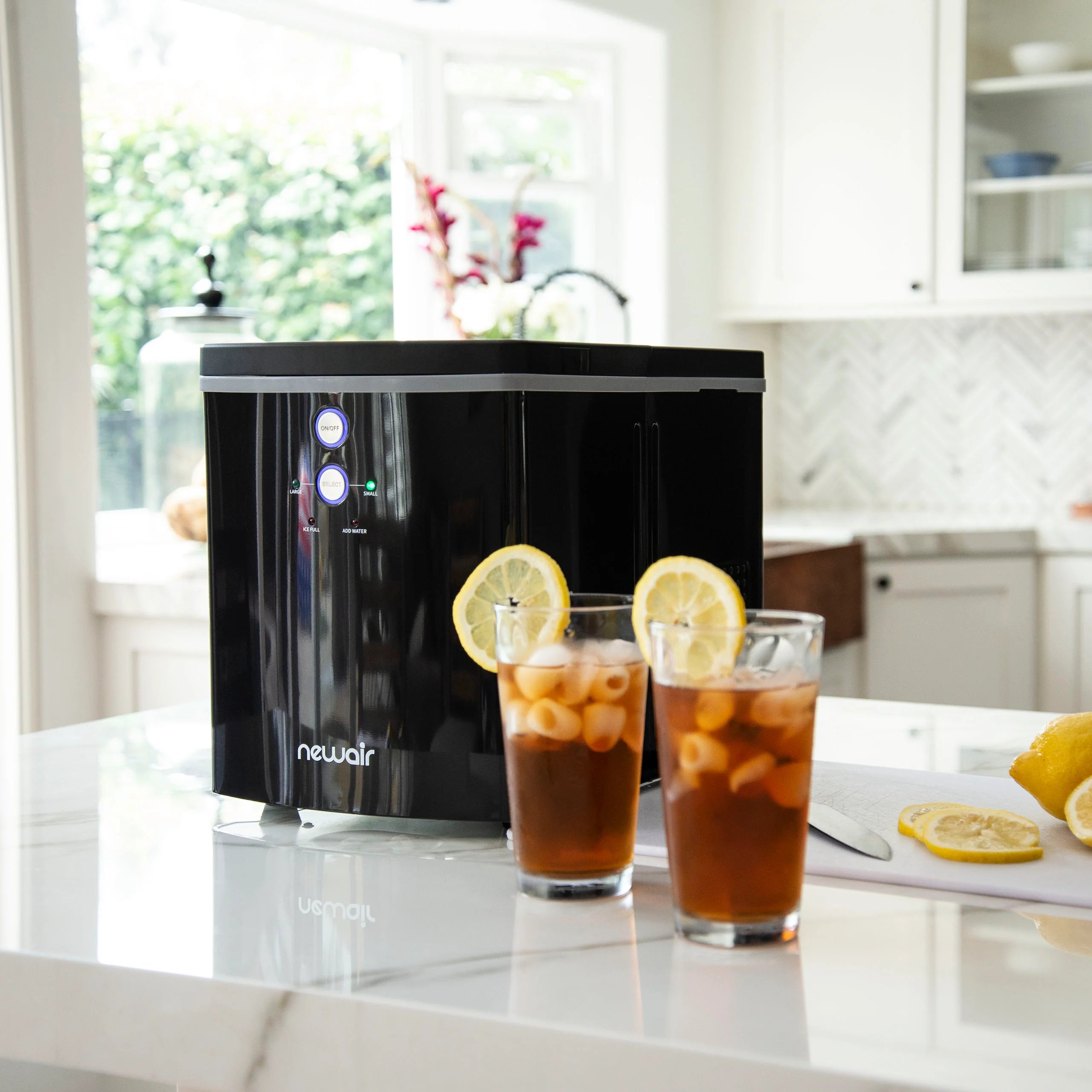 2025 Máquina de Hielo de Encimera Newair® – Cubos de Hielo en Forma de Bala, Negro
