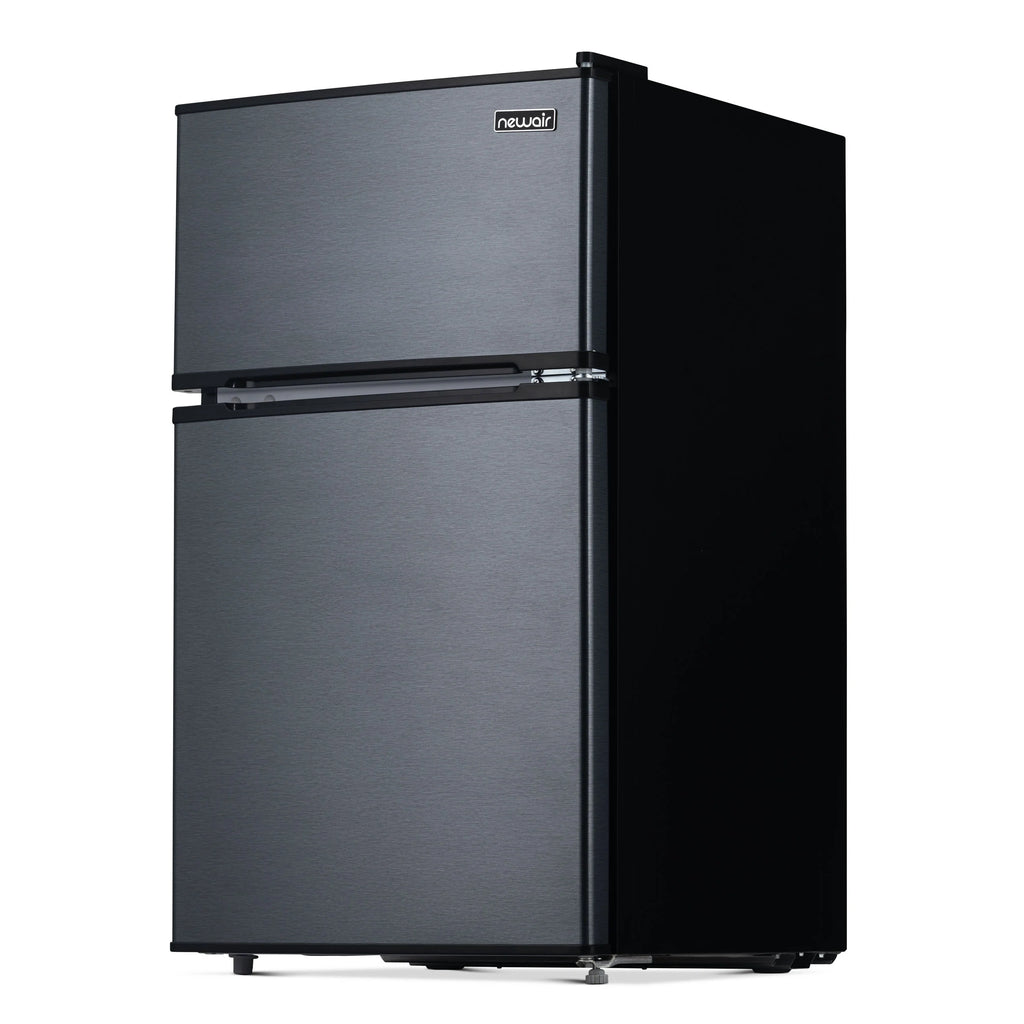 2025 Refrigerador Mini Bar Compacto Newair con Congelador – Negro (3,1 pies³)