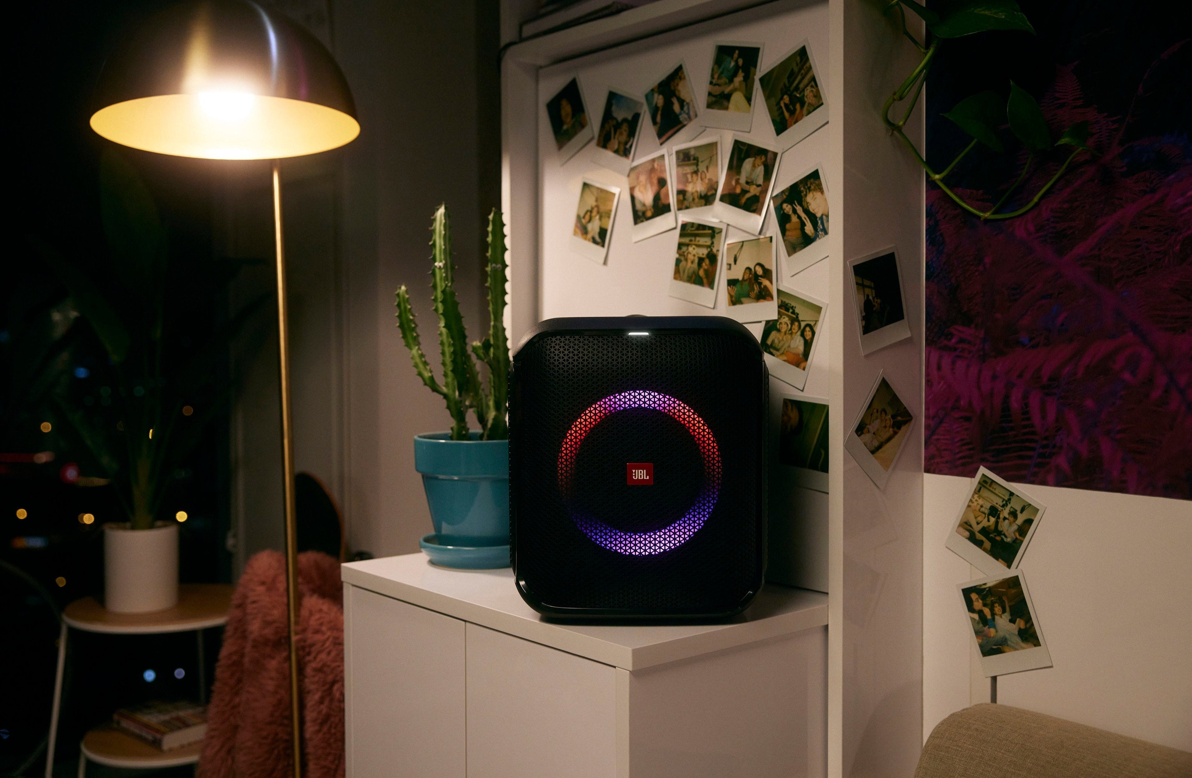 JBL – Altavoz portátil inalámbrico para fiestas Partybox Encore Essential – Negro