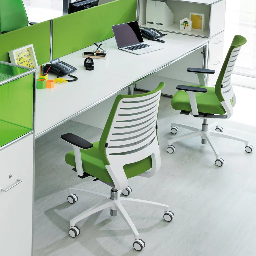 2025 Silla de Oficina Ergonómica Dauphin X-CODE XC 5380 – BLANCA – Respaldo de Color