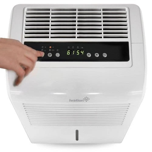 Deshumidificador Ivation de 30 pintas con certificación Energy Star – incluye humidistato programable, conector para manguera, apagado/reinicio automático, temporizador, ruedas y filtro de aire lavable.