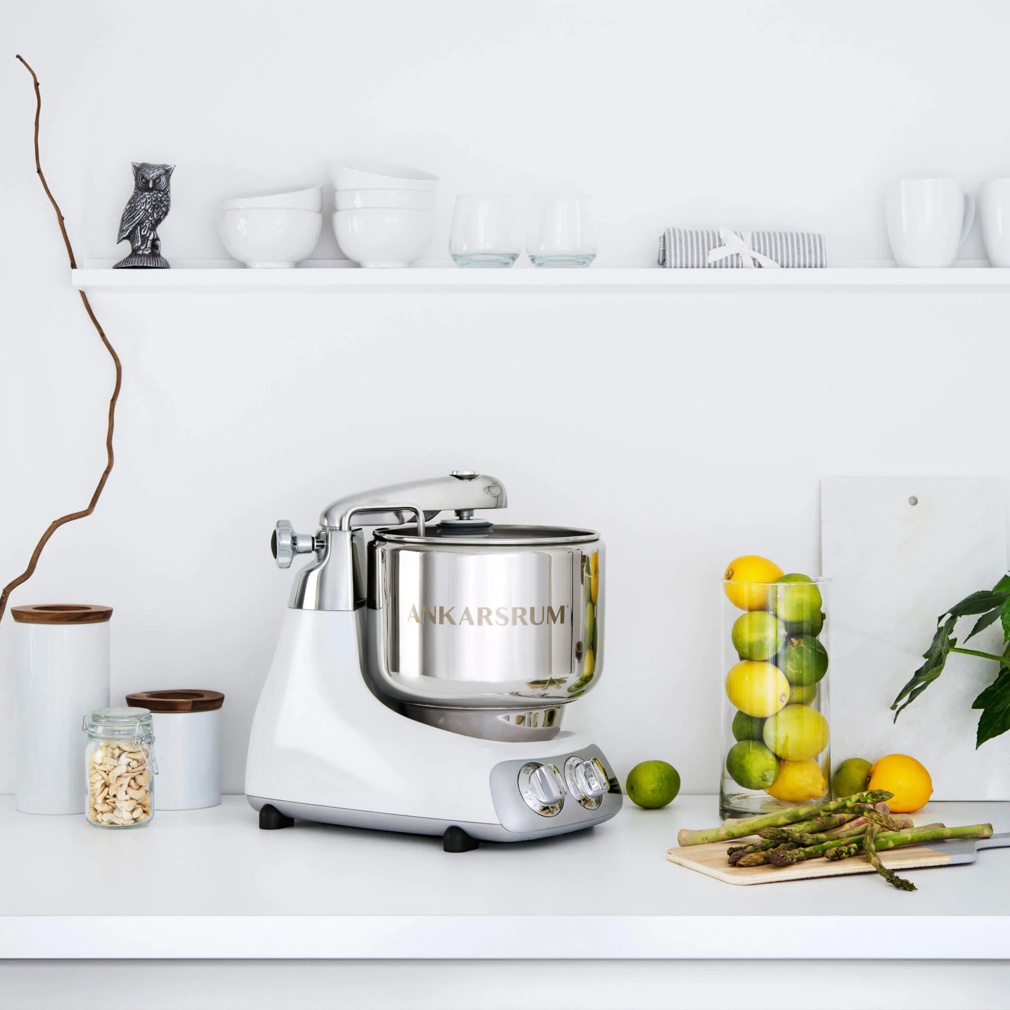 2025 Ankarsrum Assistent Original 6230 – robot de cocina multifunción potente con diseño retro, bol de acero inoxidable de 7 L, motor de 1500 W, accesorios variados, garantía de 7 años