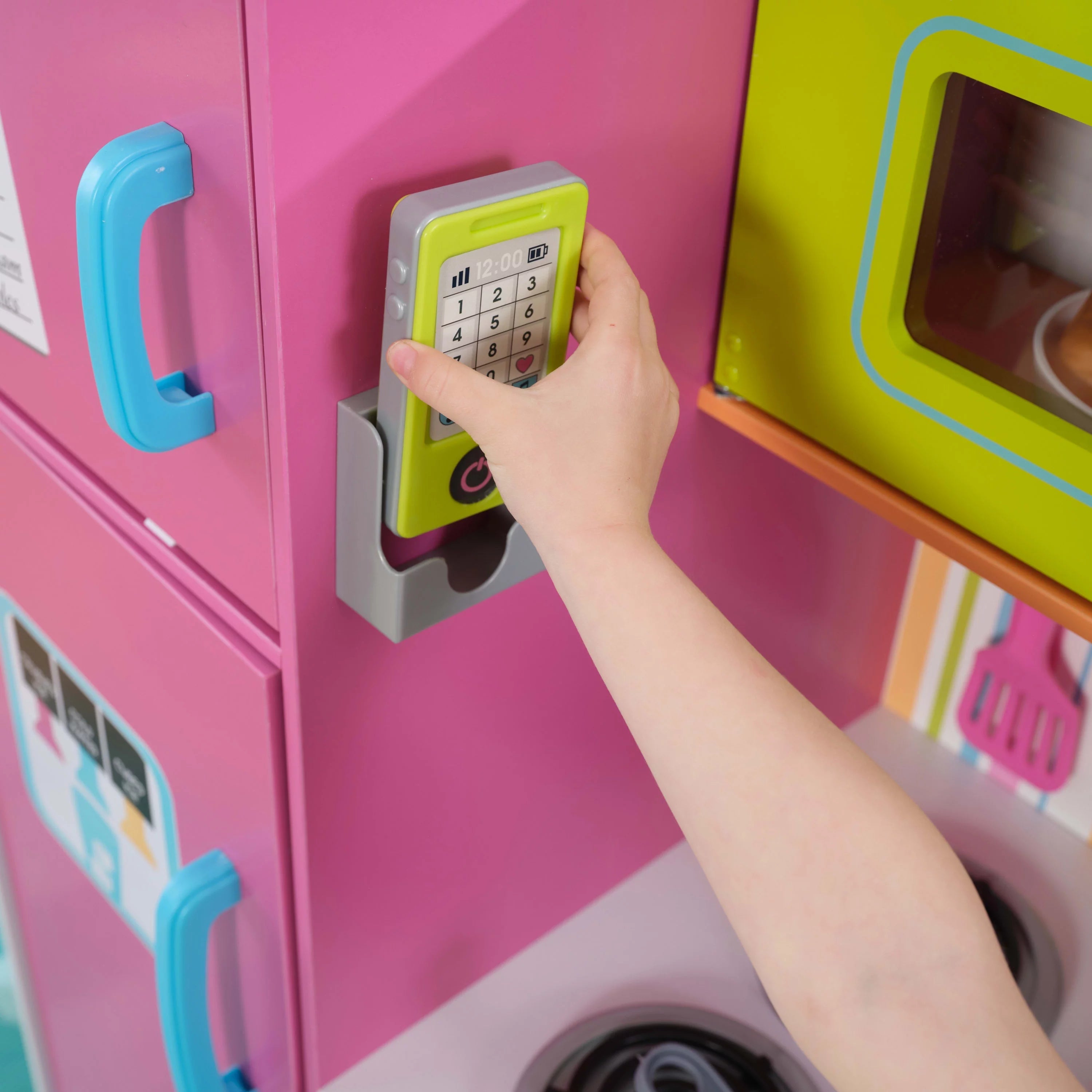 Cocina de Juguete KidKraft Deluxe Big and Bright de Madera para Niños, Colores Neón