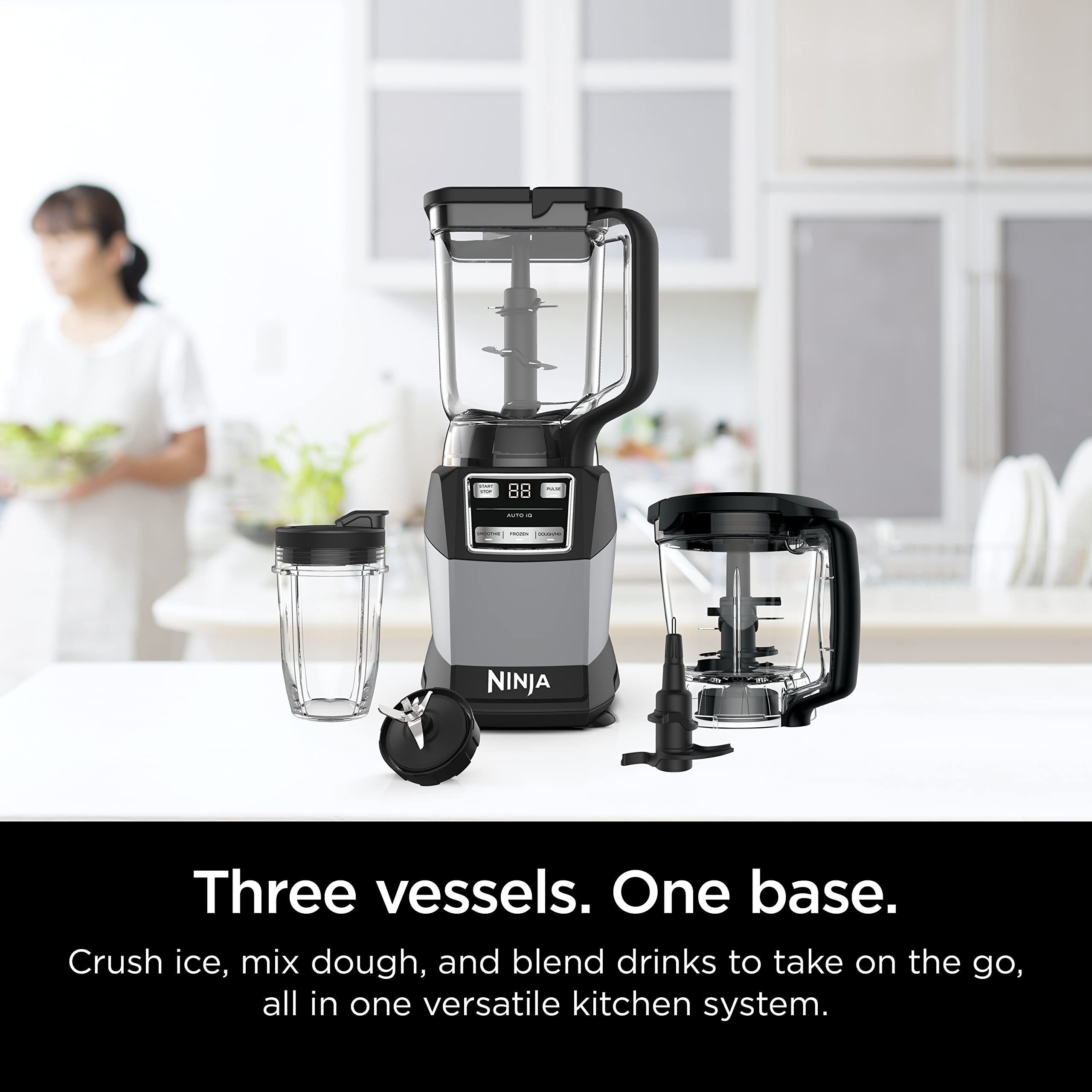 2025 Procesador Compacto Ninja AMZ493BRN con Tecnología Auto-iQ