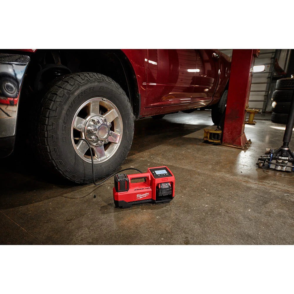2025 Milwaukee 2848-20 M18 Inflador Compacto de Neumáticos, Solo Herramienta
