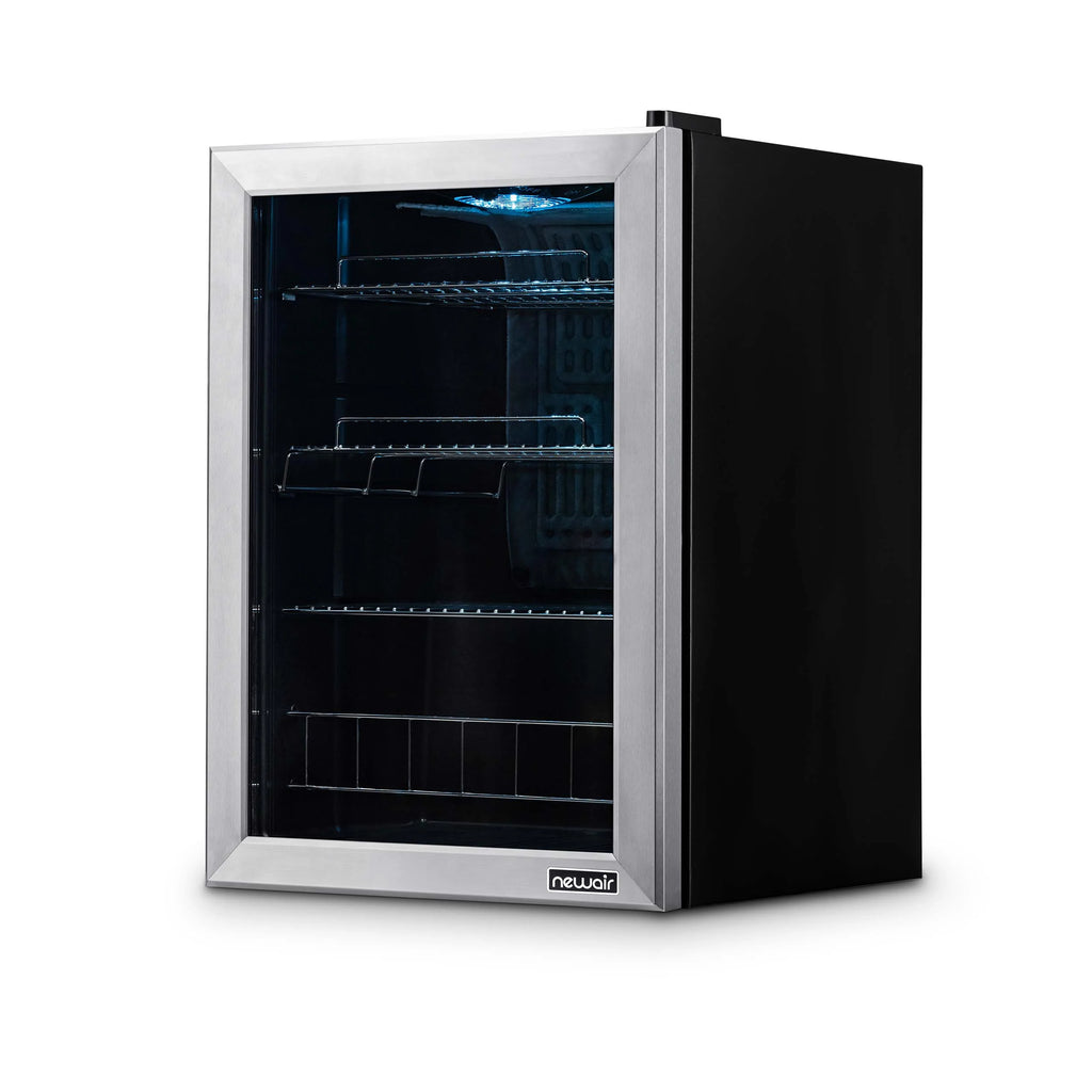 2025 Newair® Refrigerador de Bebidas Independiente de Acero Inoxidable – 90 Latas – 17”