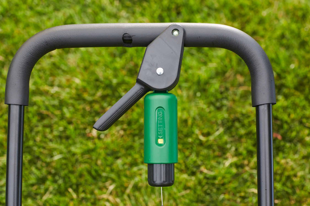 2025 Esparcidor de caída Scotts Turf Builder Classic de 32 lb