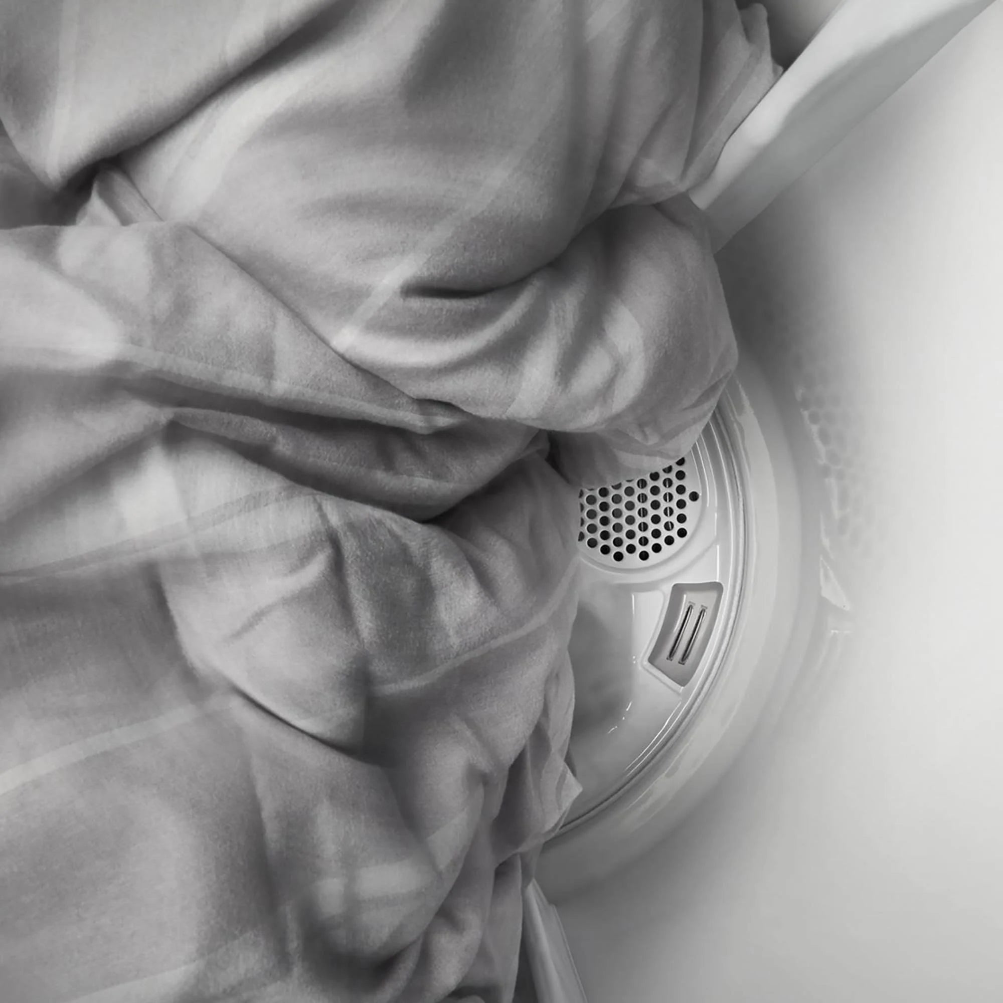 2025 Maytag – Secadora Eléctrica de 7.0 pies³ con Función Antiencrespamiento – Blanca