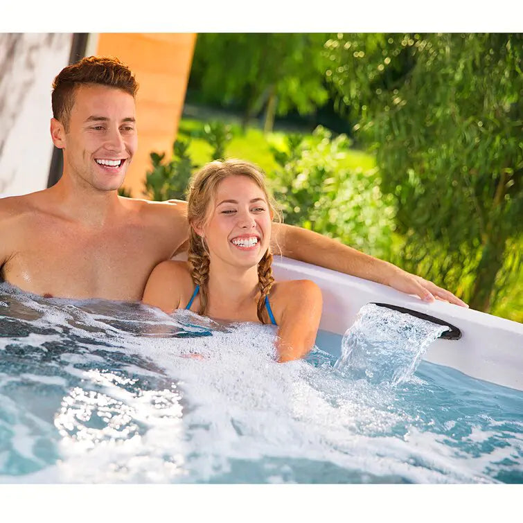 Lifesmart Spas - Spa cuadrado Plug and Play 110 Voltios, 7 personas, 22 chorros con ozonizador – Color Espresso