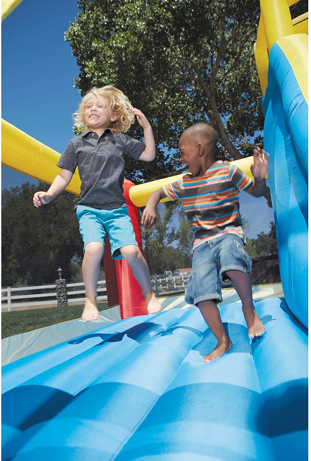 Inflable Gigante con Tobogán y Brincolín Little Tikes
