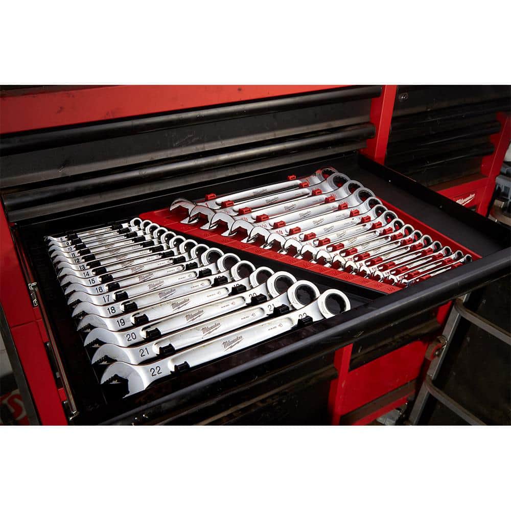 Juego de Llaves de Carraca Combinadas SAE/Métricas Milwaukee 30 Piezas