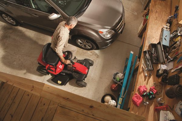 2025 Tractor cortacésped Troy-Bilt TB30 382cc, 30 pulgadas, 6 velocidades – Modelo reacondicionado