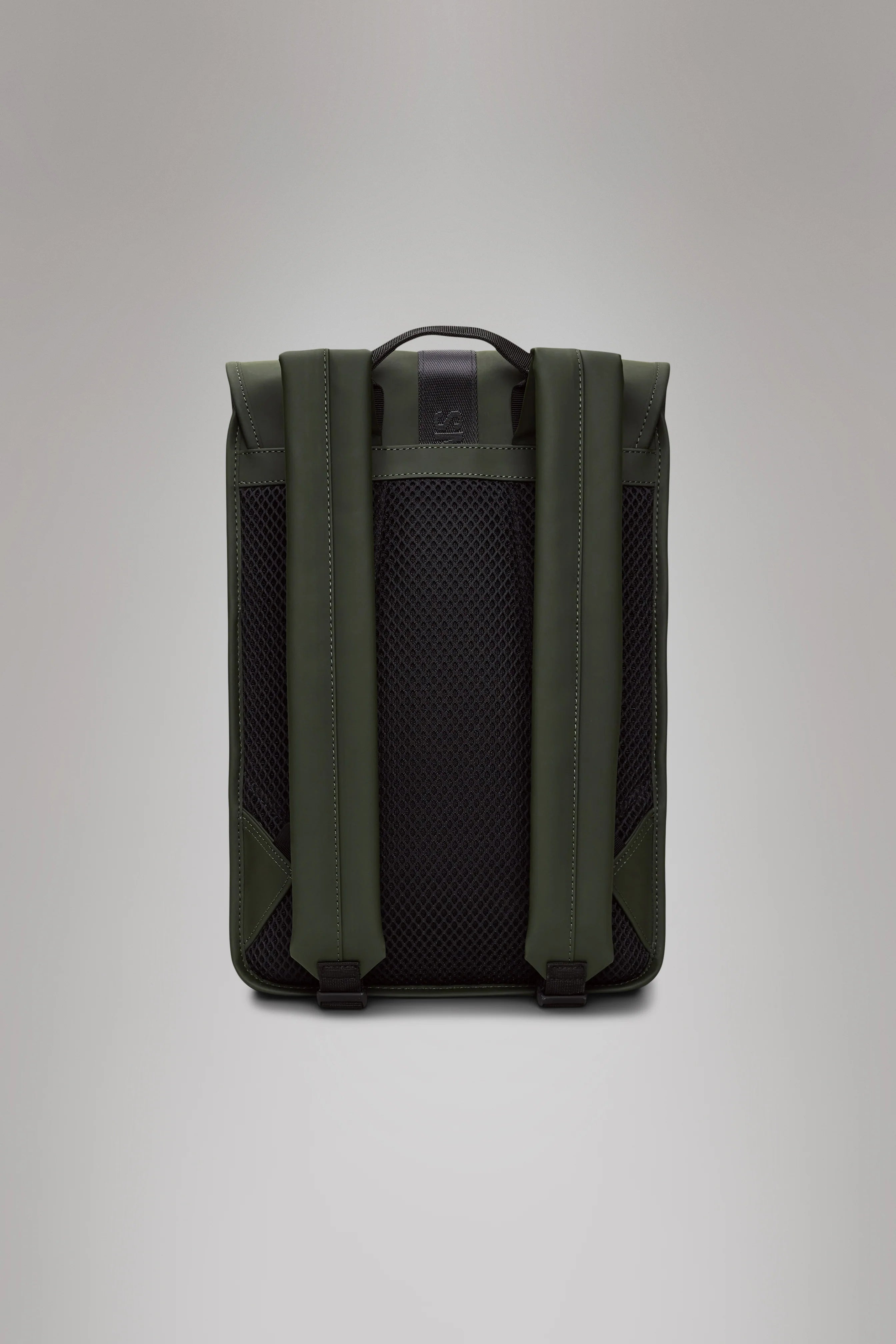 2025 Trail Backpack Mini – Mochila de Día Repelente al Agua (15") con Solapa y Hebilla de Goma – Tejido PU – Compartimento Acolchado para Portátil