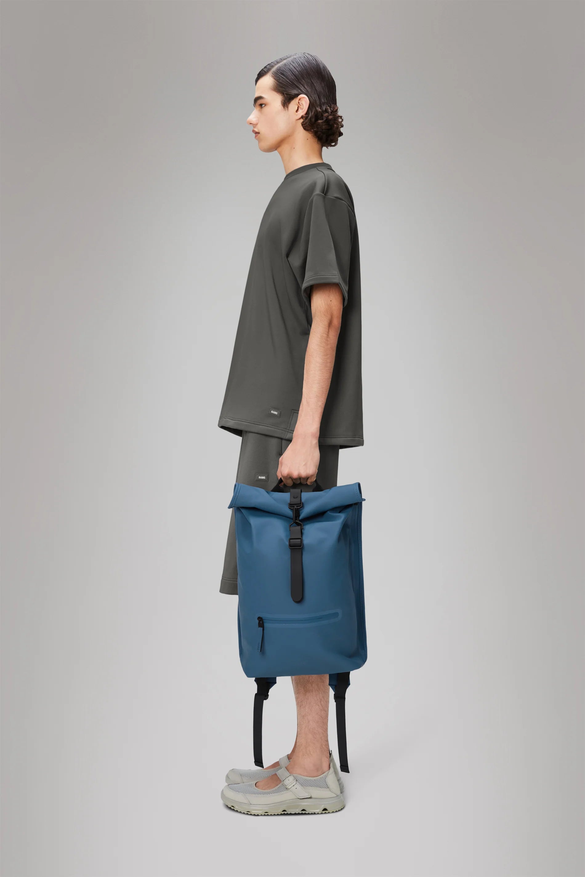 2025 Mochila Rolltop – Mochila Urbana Impermeable con Cierre Enrollable, Compartimento Lateral para Portátil y Correa de Pecho Segura