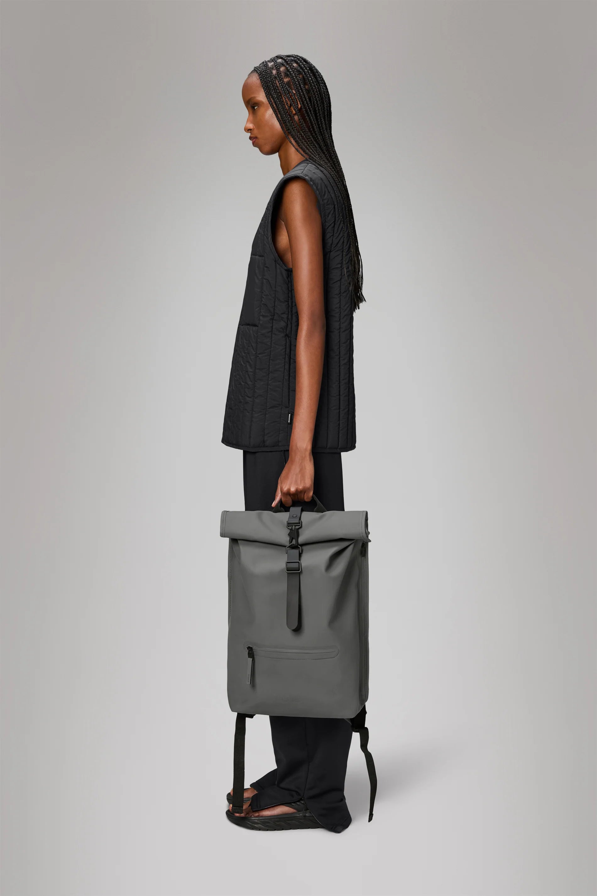 2025 Mochila Rolltop – Mochila Urbana Impermeable con Cierre Enrollable, Compartimento Lateral para Portátil y Correa de Pecho Segura