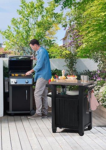 Keter Unity Mesa portátil al aire libre y gabinete de almacenamiento con ganchos para accesorios de parrilla: superficie de acero inoxidable para isla de cocina en patio o carrito de barra, color gris oscuro
