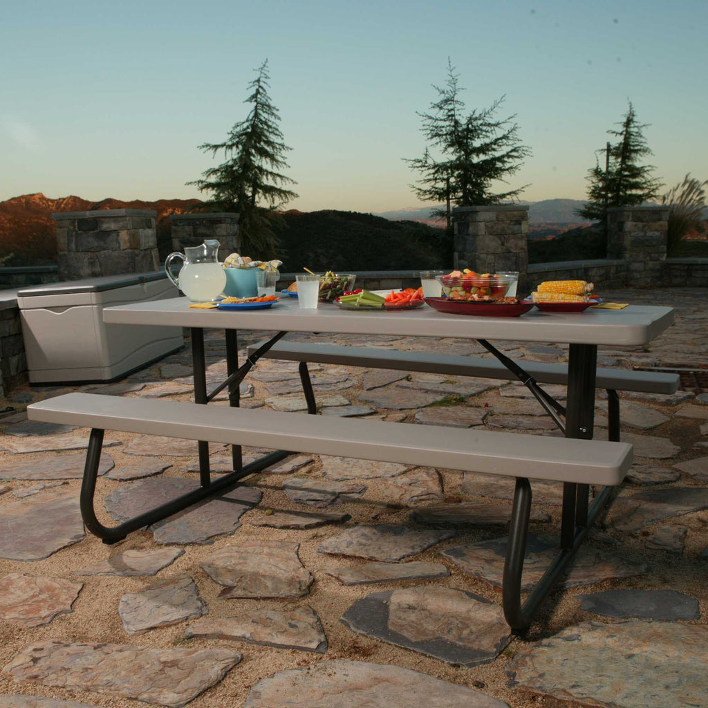 Lifetime Mesa de Picnic Plegable de 6 Pies, Color Yeso (Putty), 22119