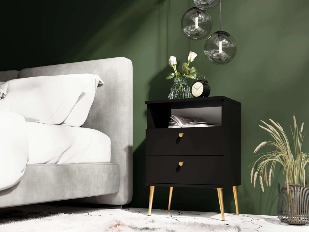Mesita de noche Elyria con diseño elegante en negro, tiradores metálicos – 50 cm