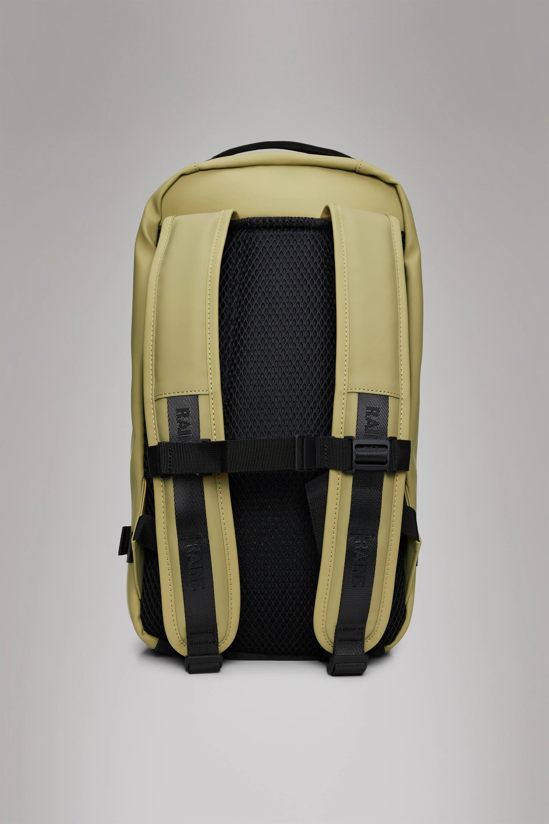 2025 Trail Rucksack – Mochila para Portátil Repelente al Agua (15") con Diseño Deportivo y Correas de Compresión – Dos Compartimentos Principales y Revestimiento PU – Para Uso Diario y al Aire Libre