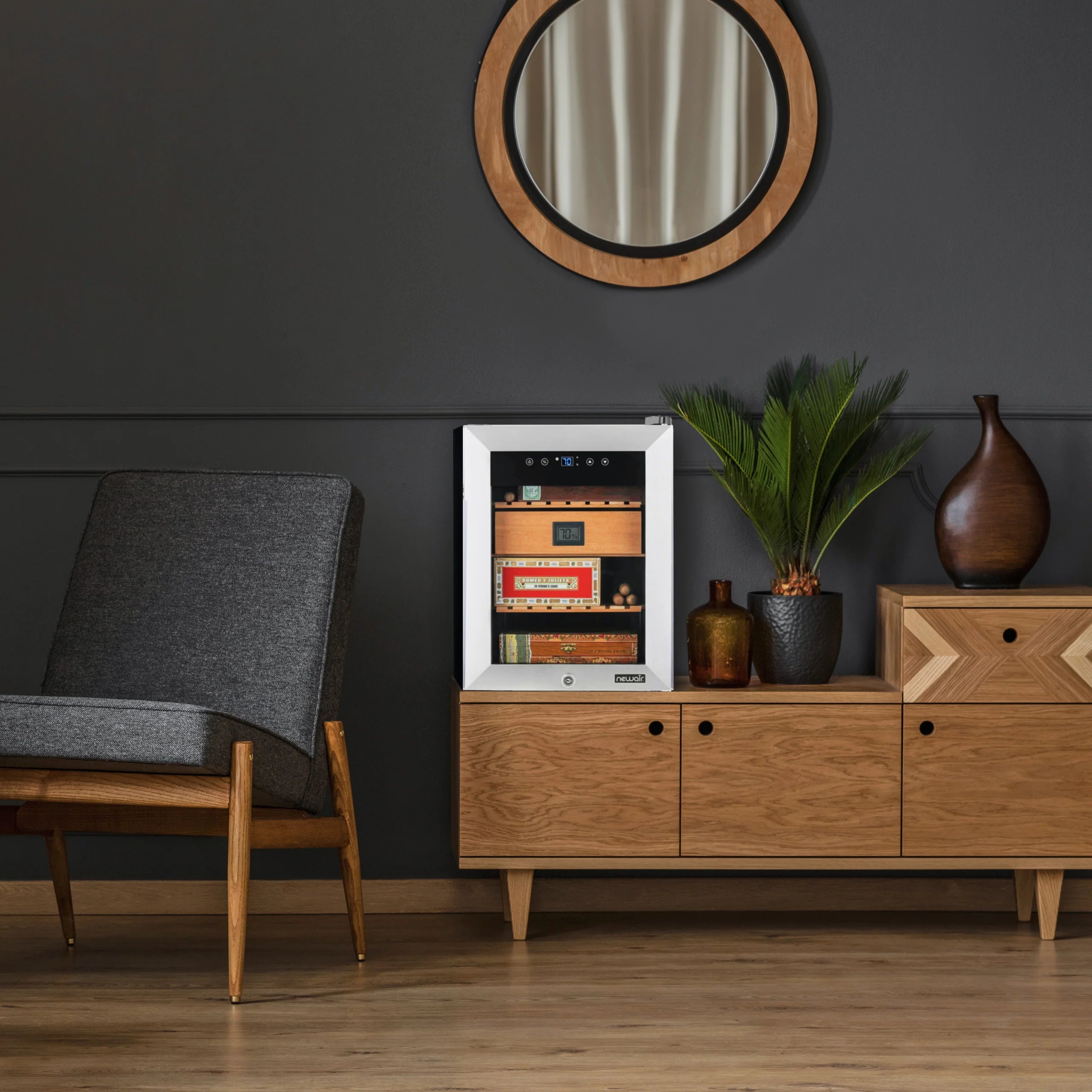 2025 Humidificador Eléctrico para Puros Newair con Opti-Temp™ – Capacidad para 250 Puros
