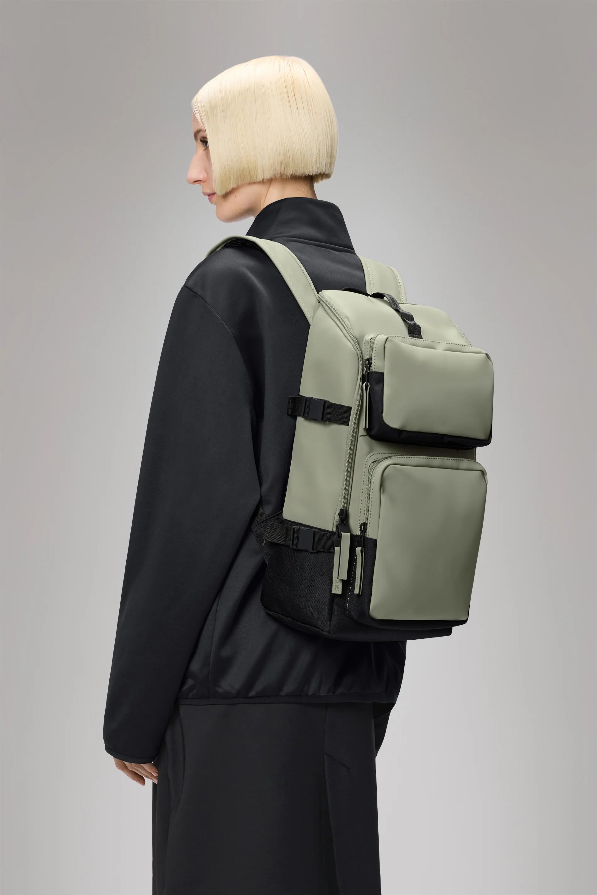 2025 Mochila Trail Cargo – Mochila Versátil y Resistente con Compartimento para Portátil de 13" y Bolsillos Exteriores Adicionales, en Tejido PU Impermeable