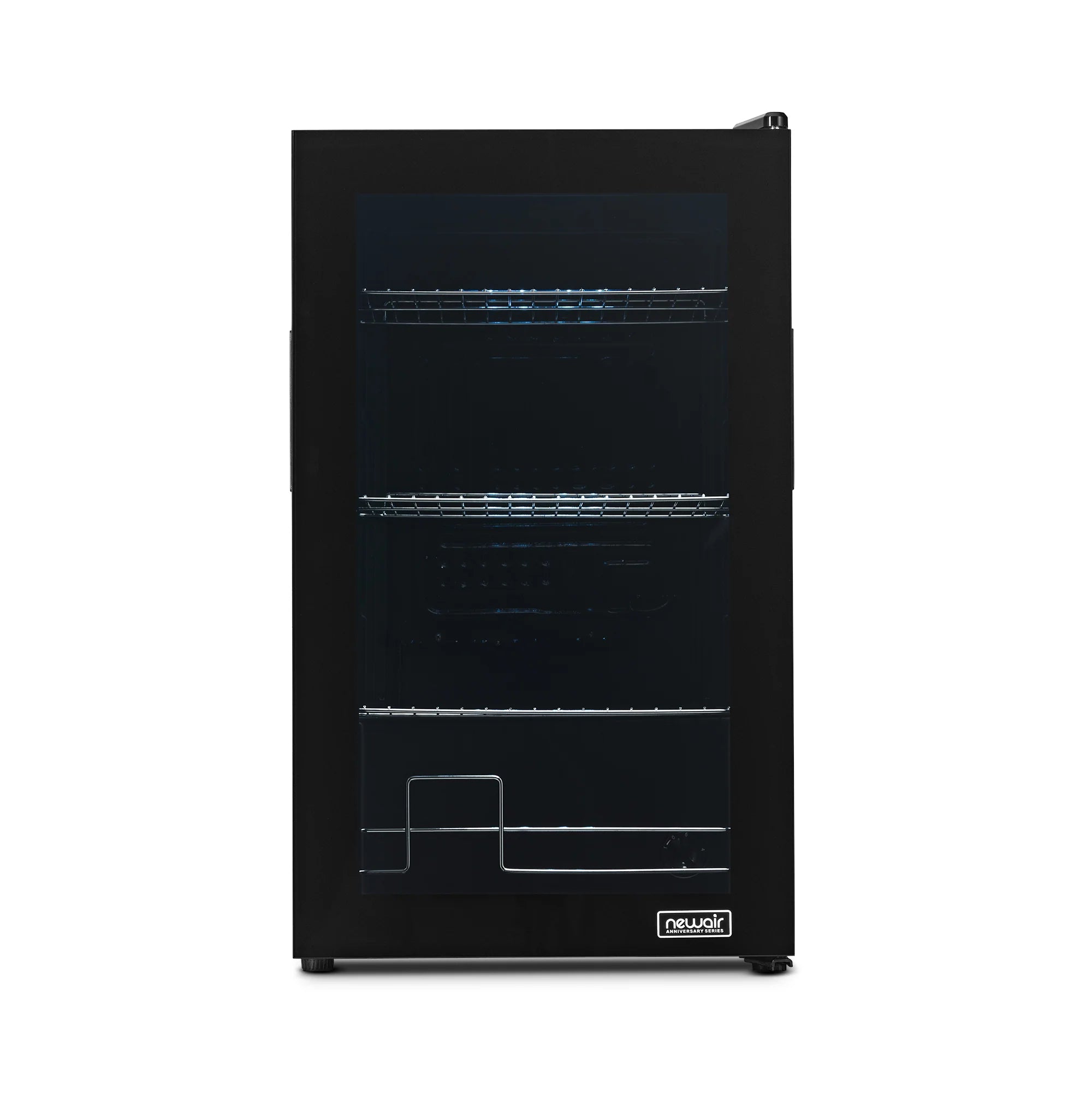 2025 Newair® Edición Limitada Refrigerador de Bebidas Aniversario – 100 Latas – 16,93"