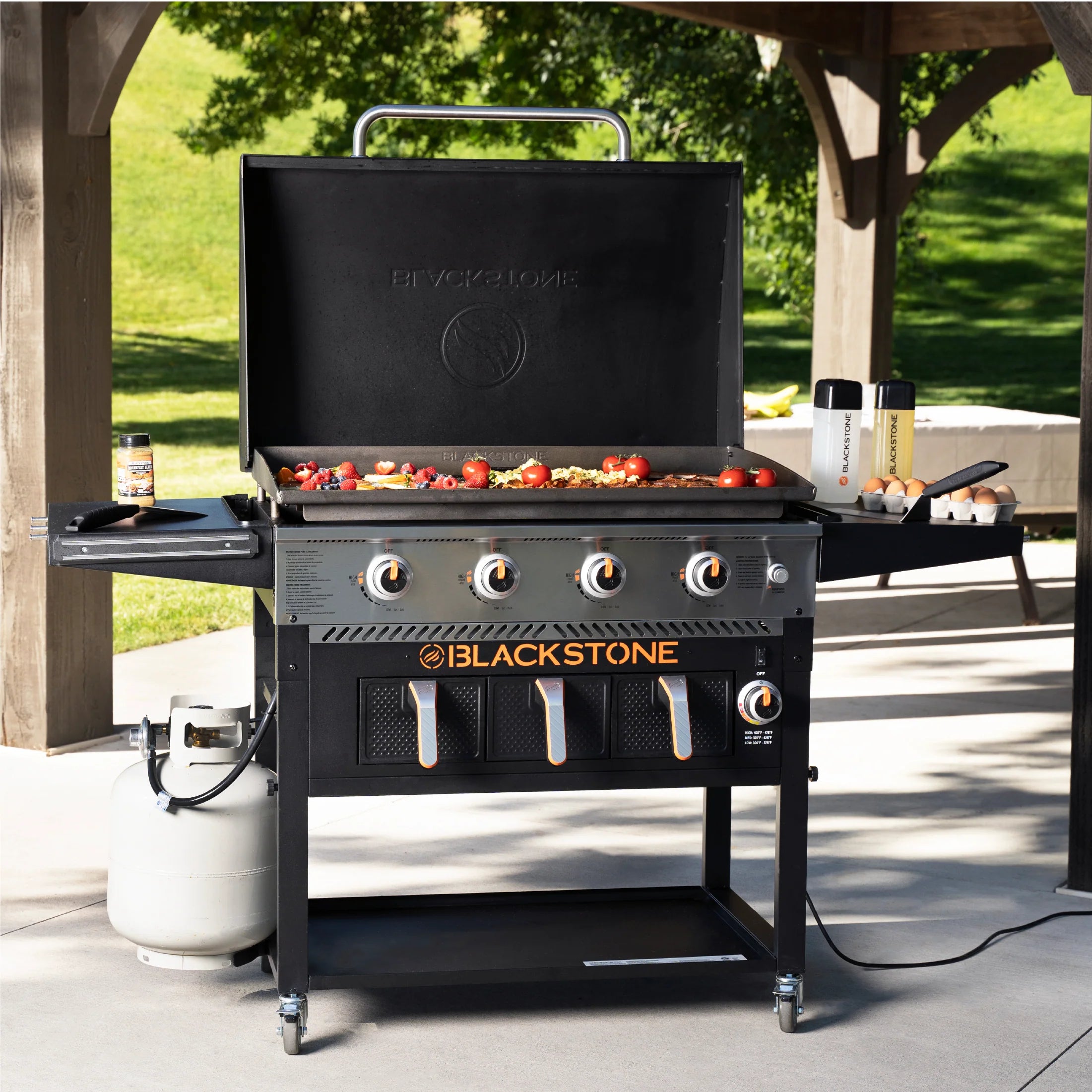 2025 Plancha Blackstone de 36" con 4 quemadores a gas propano, freidora de aire y tapa