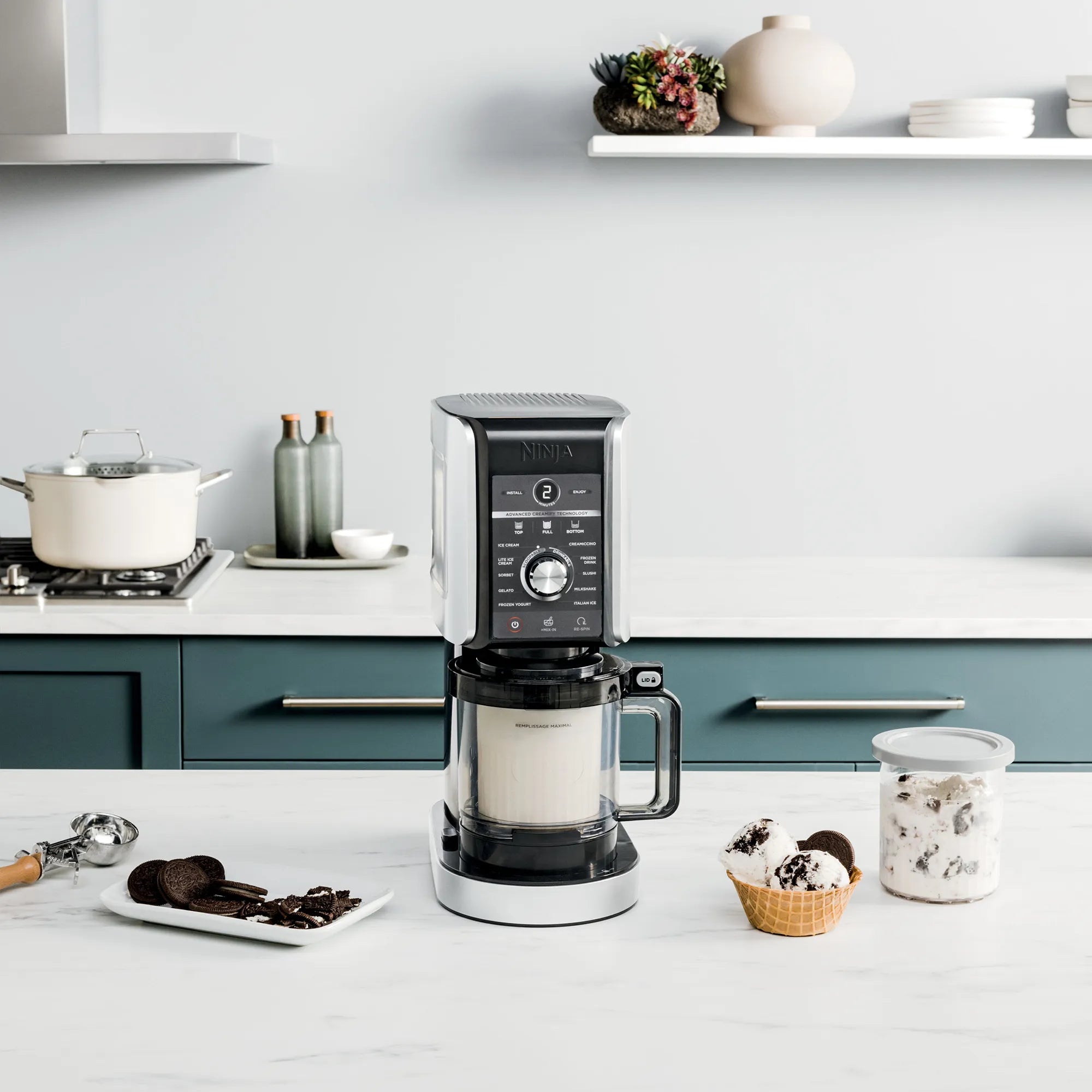 2025 Ninja CREAMi Deluxe 11 en 1 Máquina para helados y delicias congeladas