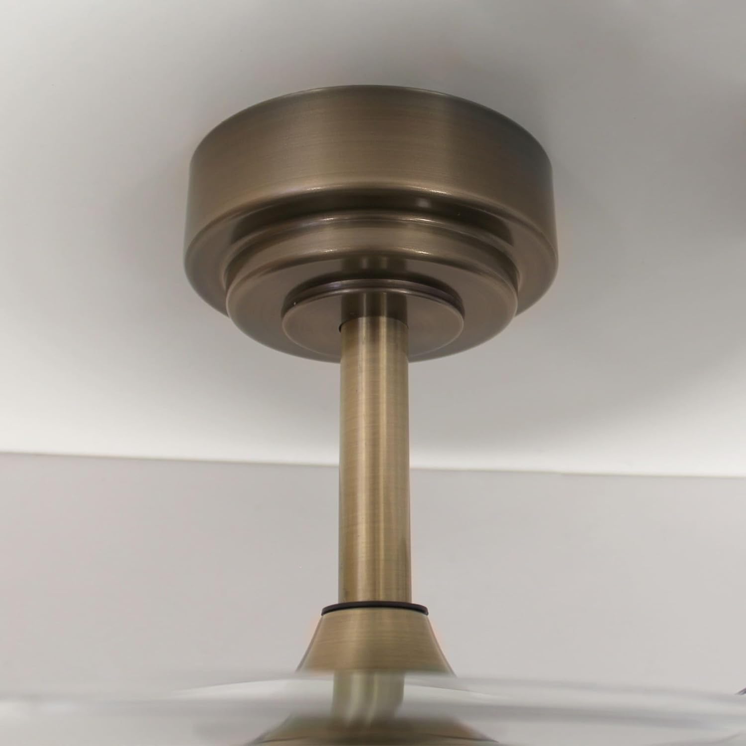 wonderlamp – Ventilador de Techo con Luz LED Pearl Mini, Aspas Retráctiles, Motor DC Muy Silencioso, 3 Temperaturas de Color Regulables, 46W, Blanco